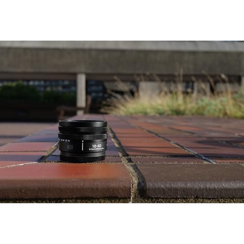 18-40mm F4.5-6.3 Full-Frame L-Mount Zoom Lens